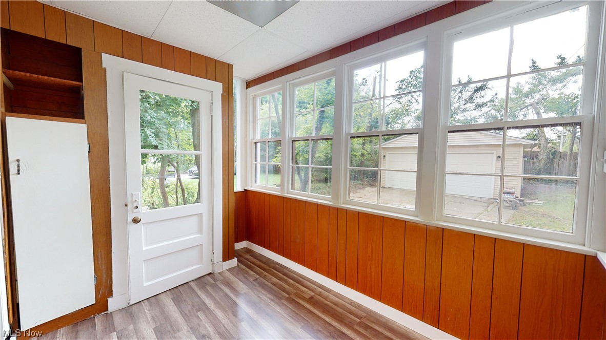 Euclid 09 - Residential Income