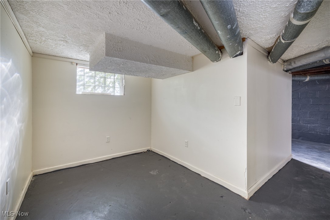 Perkins Park - Residential Lease