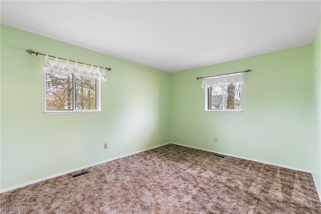 145 Pinehurst Boulevard, Eastlake, Ohio image 15