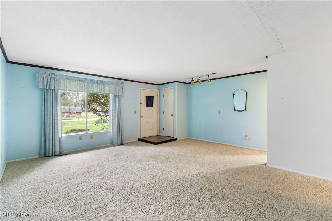 145 Pinehurst Boulevard, Eastlake, Ohio image 11