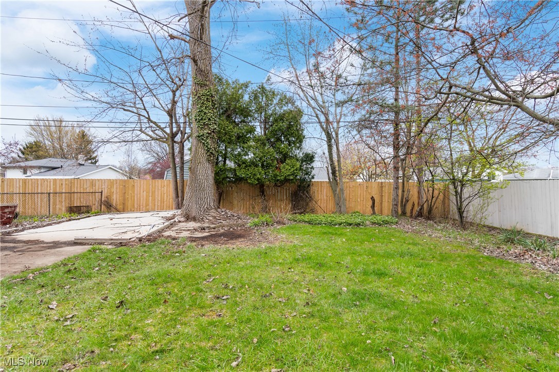 145 Pinehurst Boulevard, Eastlake, Ohio image 23