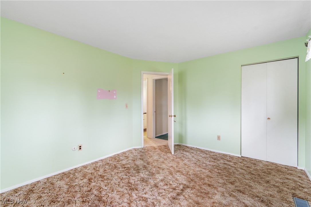 145 Pinehurst Boulevard, Eastlake, Ohio image 16