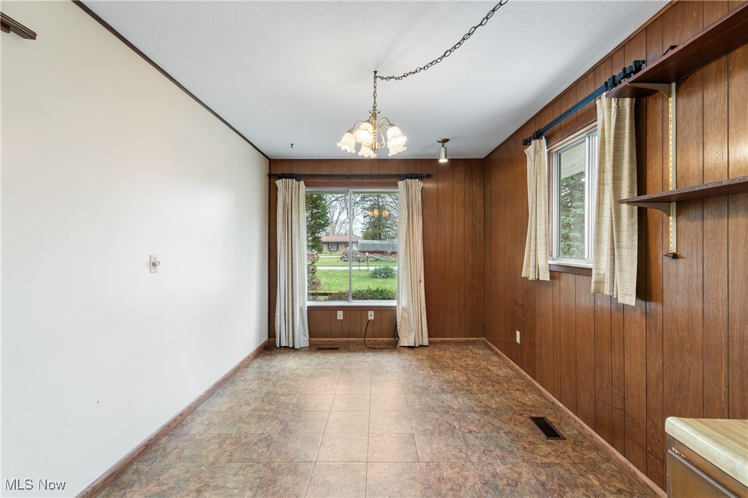 145 Pinehurst Boulevard, Eastlake, Ohio image 5