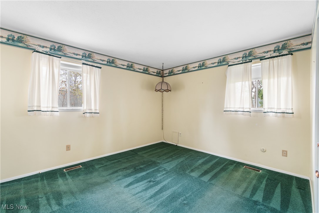 145 Pinehurst Boulevard, Eastlake, Ohio image 12