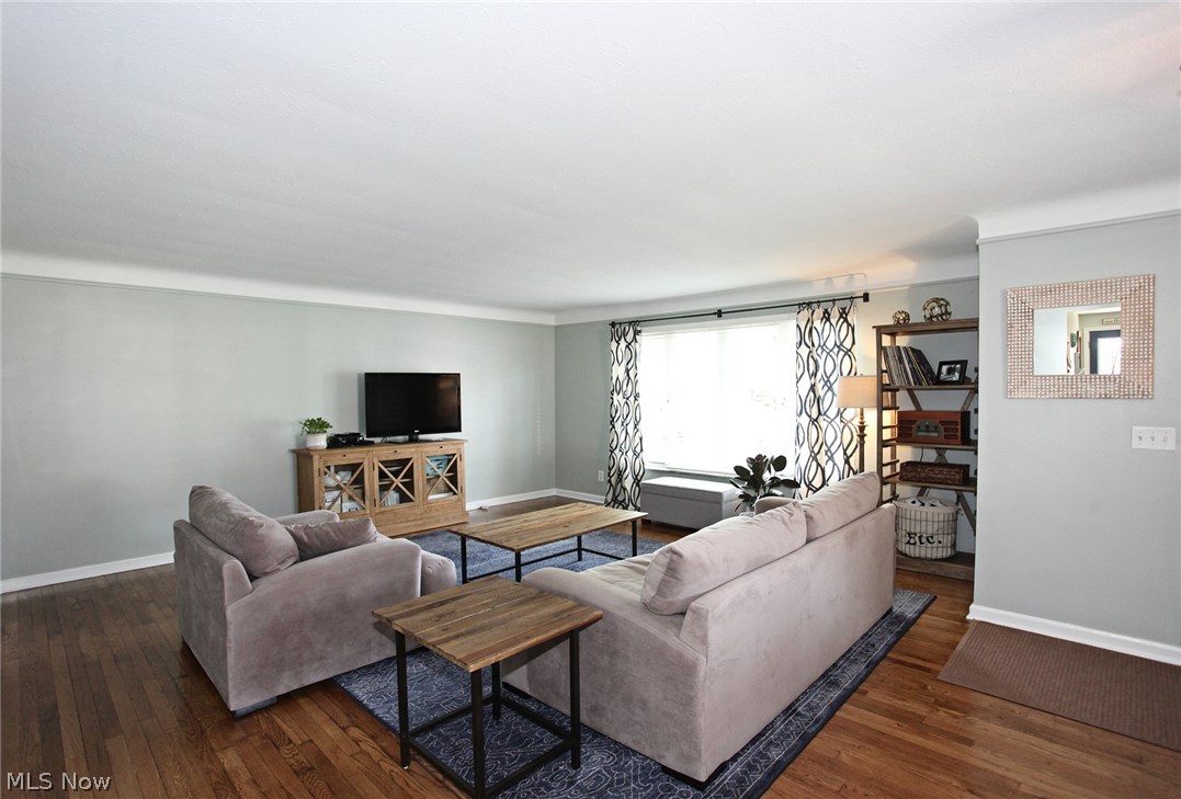 Basset Road - Residential