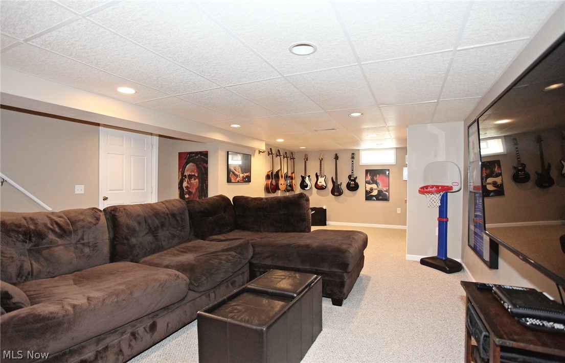 Basset Road - Residential