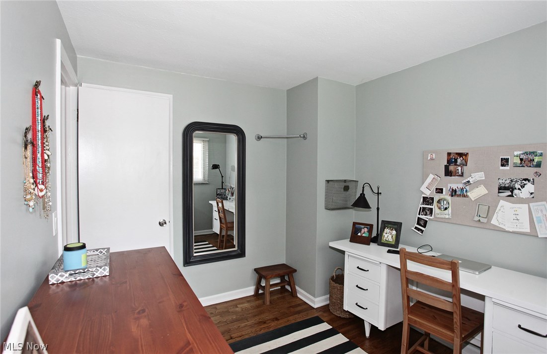 Basset Road - Residential