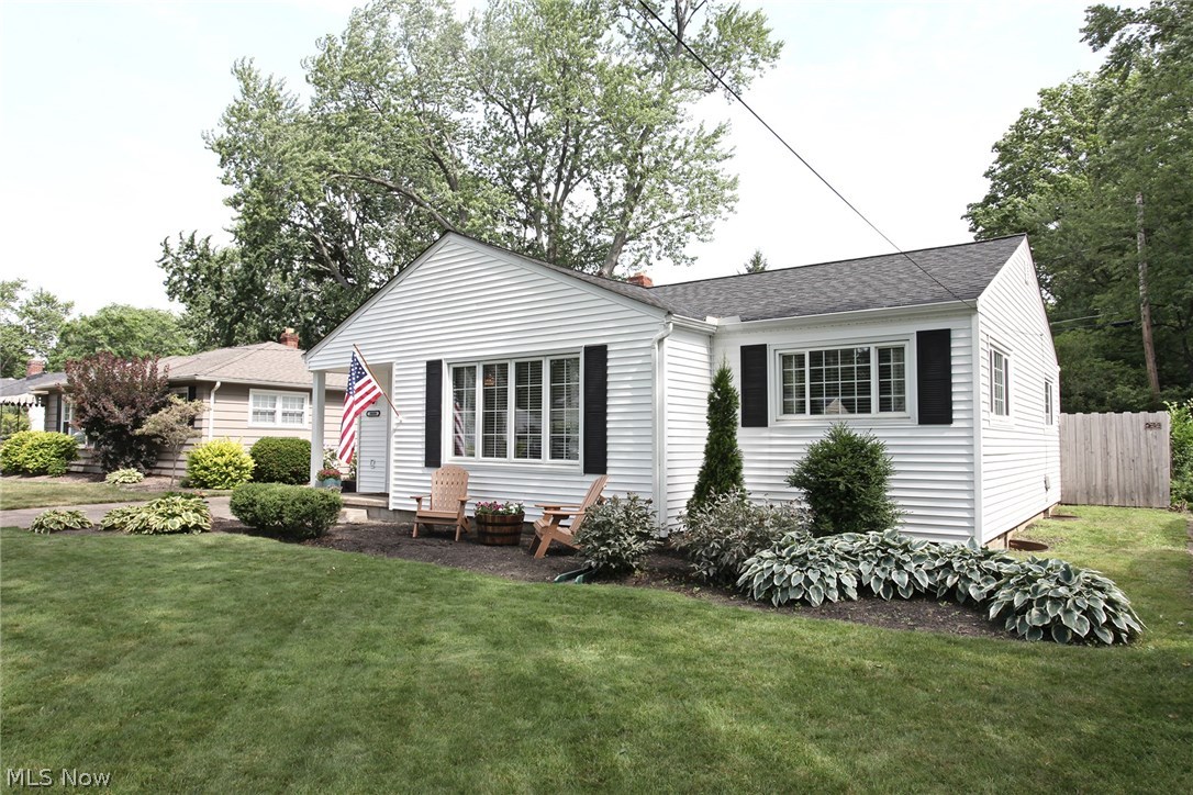 Basset Road - Residential