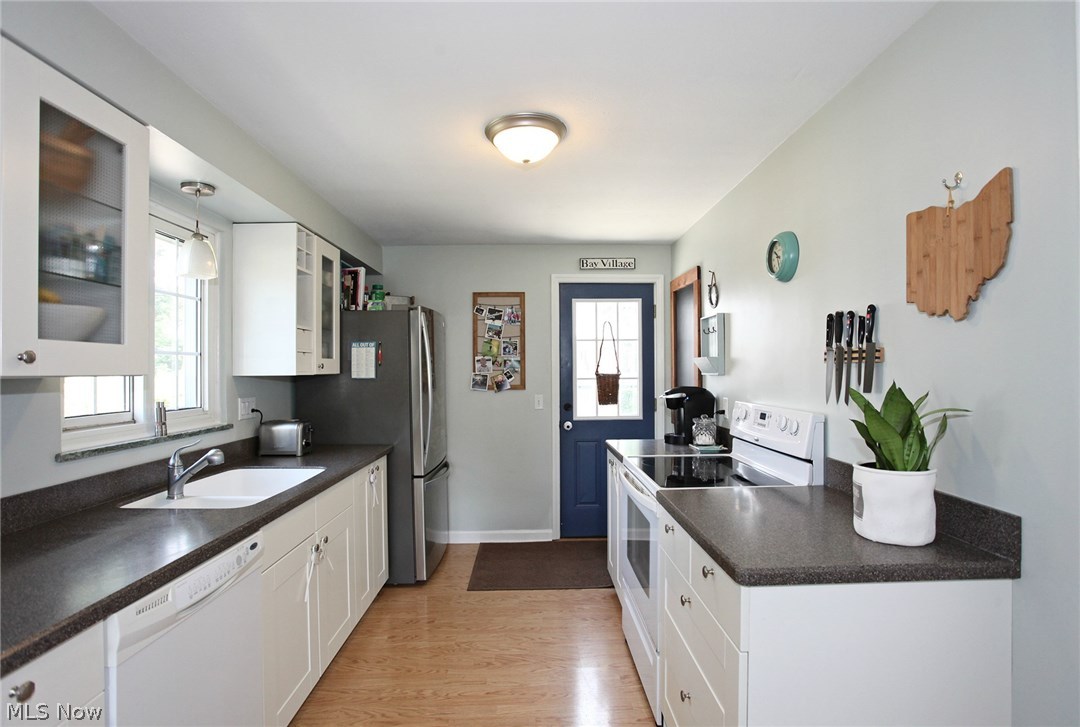 Basset Road - Residential