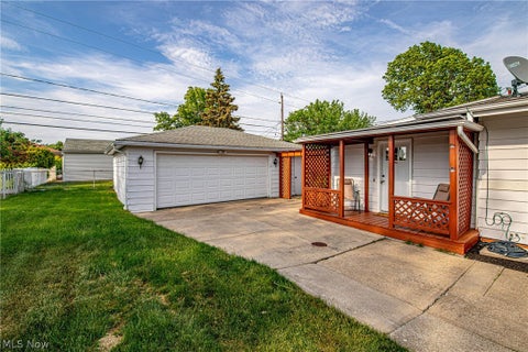Tiny photo for 10340 Terrace Court, Parma, OH 44130 (MLS # 5219507)