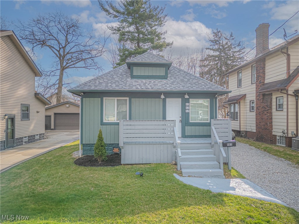 985 Peerless Avenue, Akron, Ohio image 1