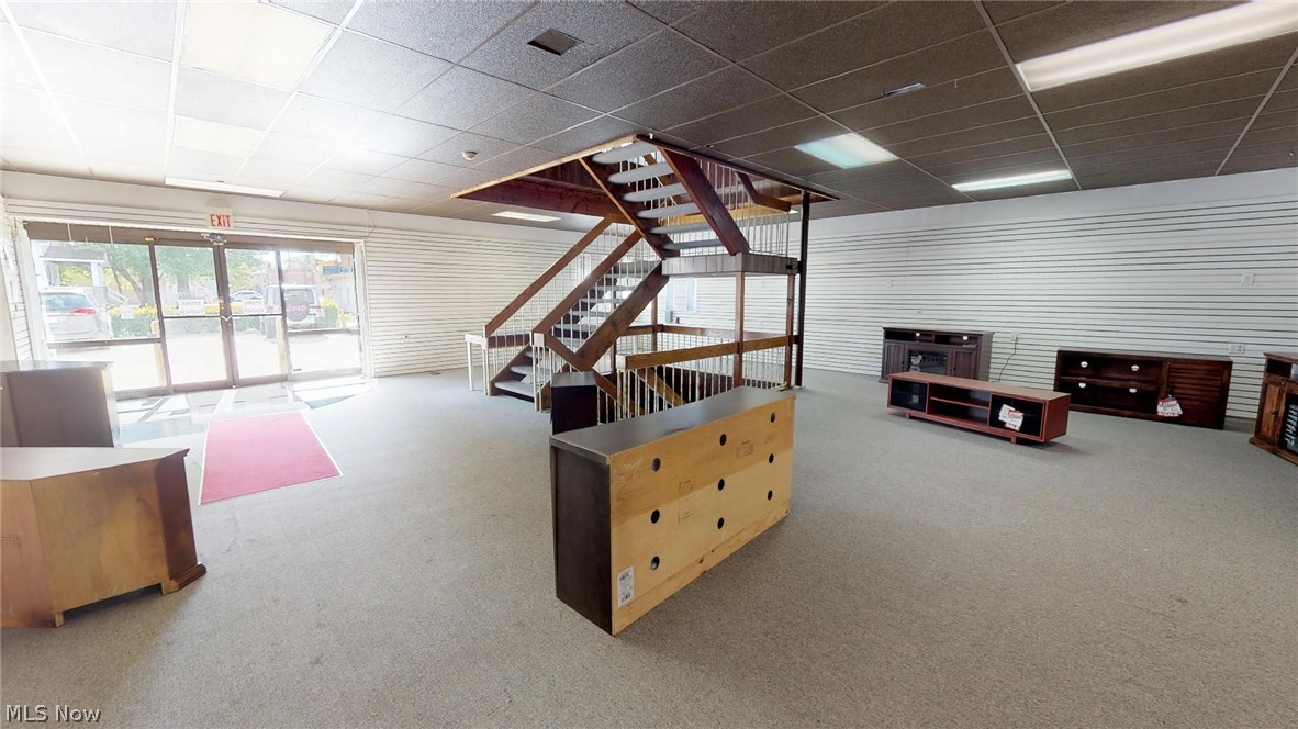 Tuxedo Farms - Commercial Lease