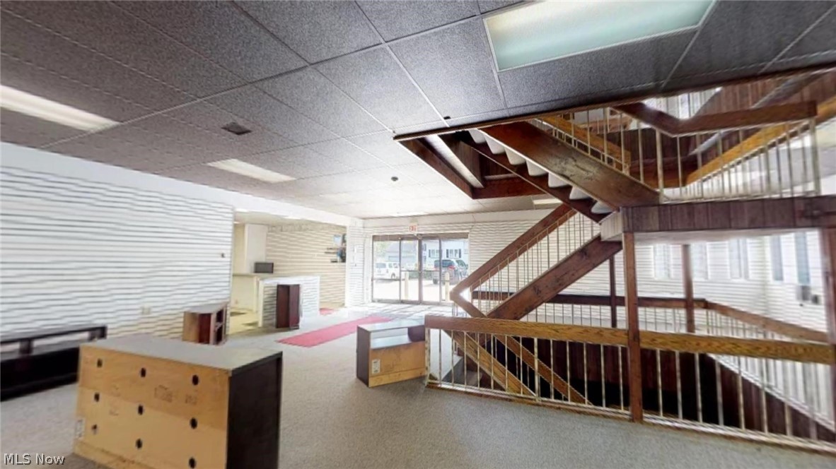 Tuxedo Farms - Commercial Lease