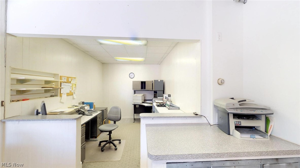 Tuxedo Farms - Commercial Lease