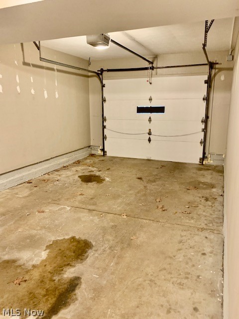 Silver Spgs Sub - Residential Lease