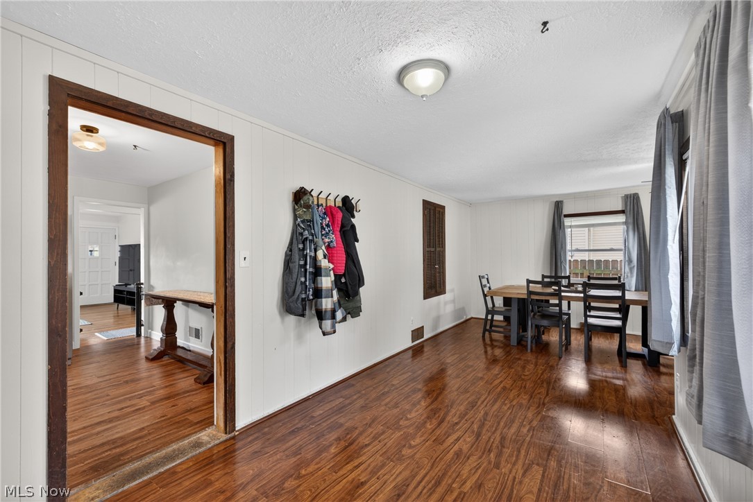 Larchmont Estates - Residential