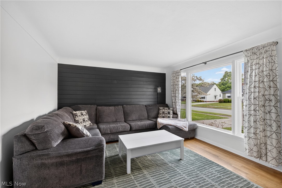 Larchmont Estates - Residential