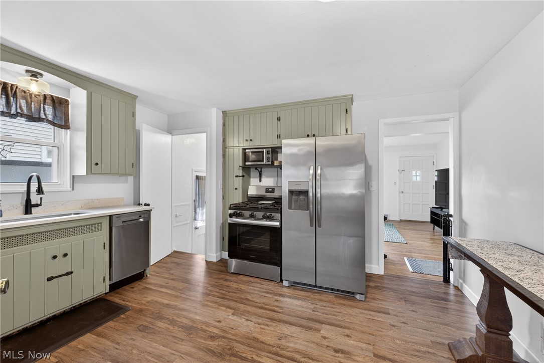 Larchmont Estates - Residential