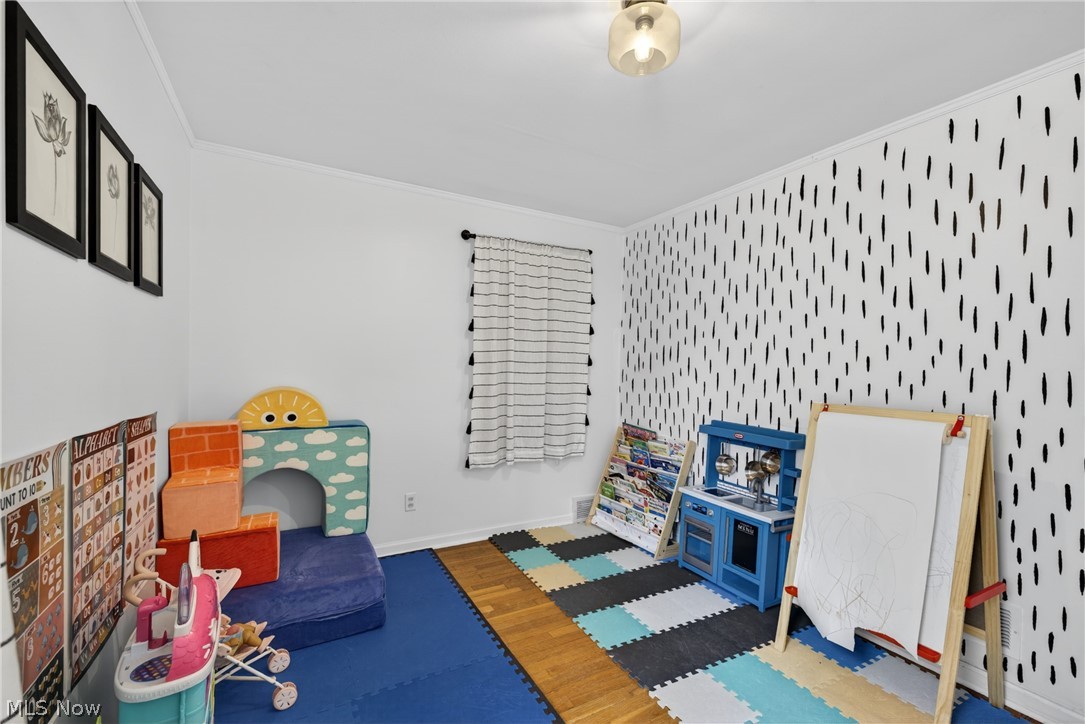 Larchmont Estates - Residential
