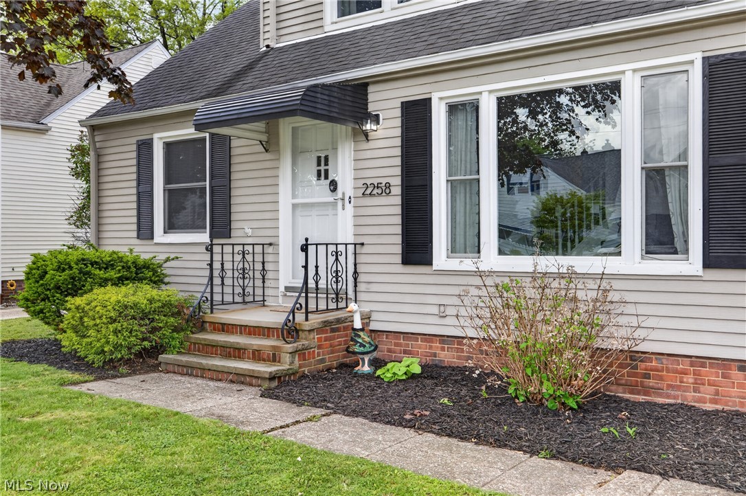 2258 E 290th Street