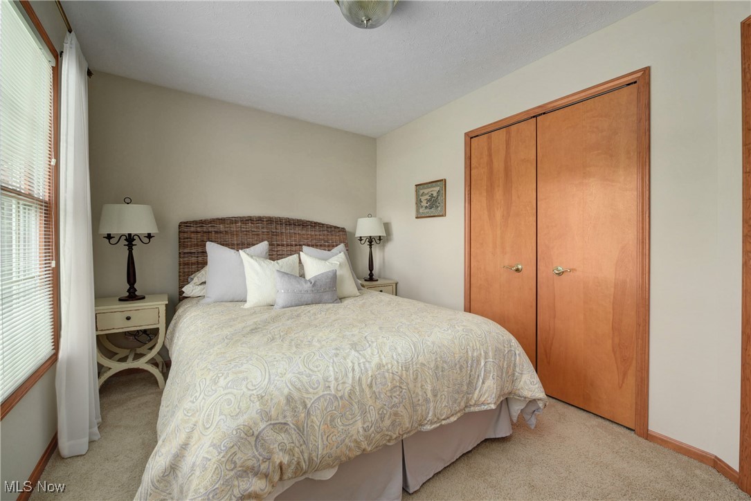 342 Pemberton Drive, Elyria, Ohio image 27