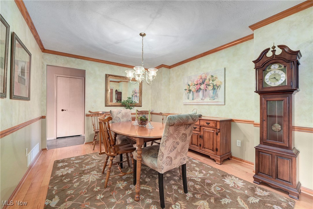 342 Pemberton Drive, Elyria, Ohio image 13