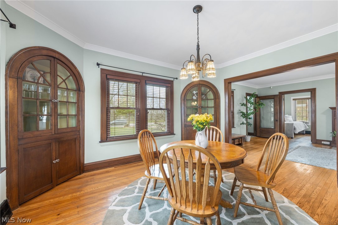 Commonwealth Realty & Bldg Co - Residential