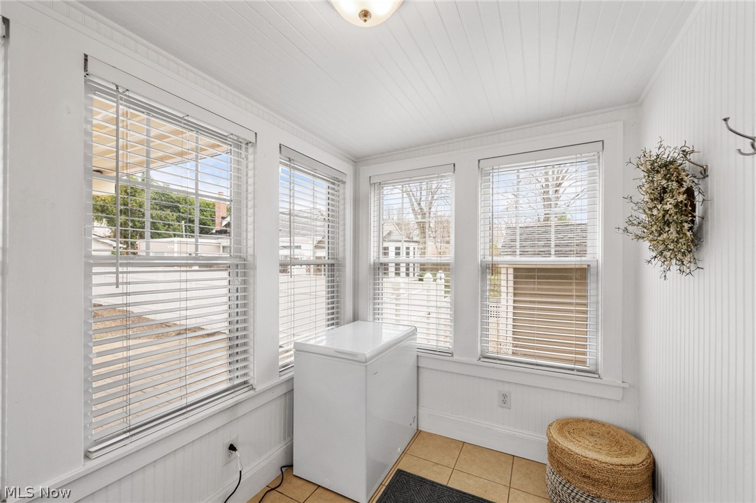 Commonwealth Realty & Bldg Co - Residential