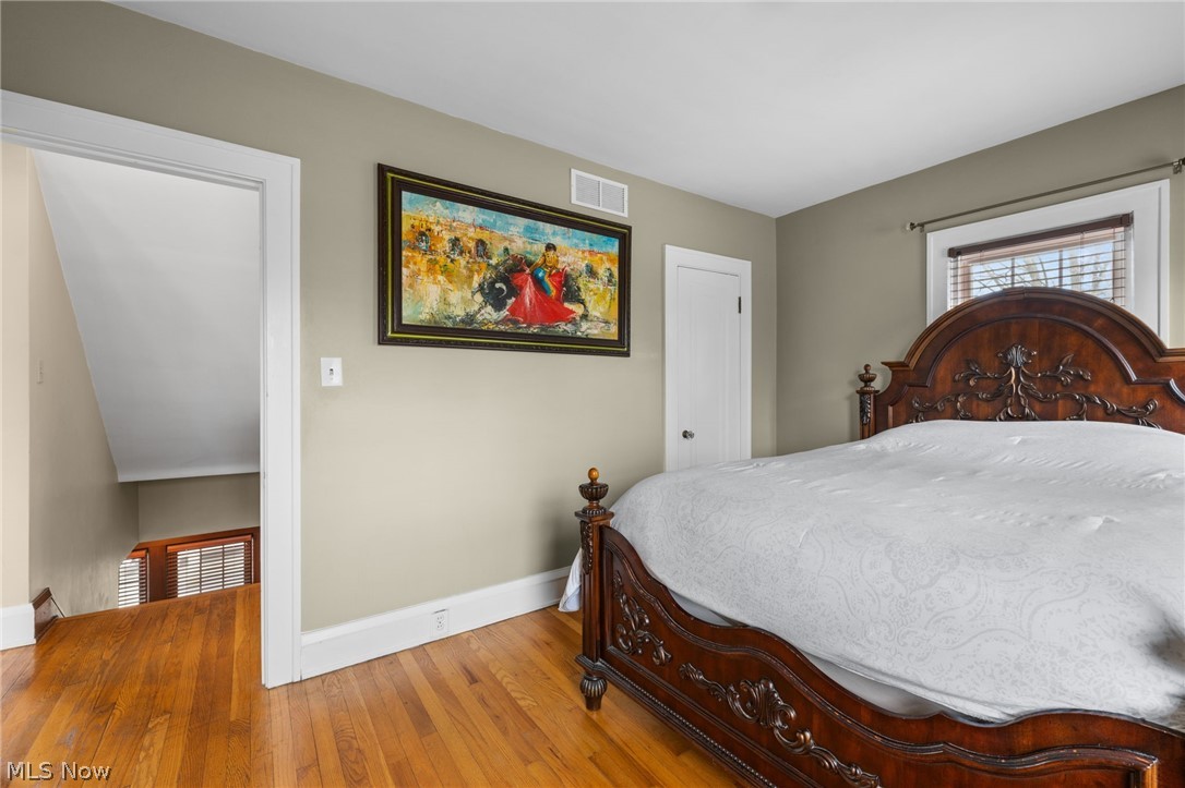 Commonwealth Realty & Bldg Co - Residential