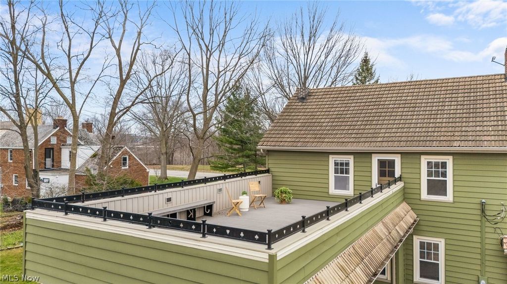 Photo of 2135 Riverside Drive, Lakewood, OH 44107 (MLS # 5196767)