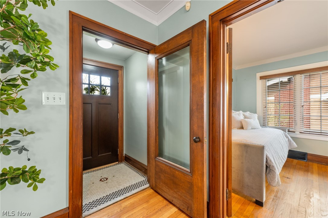 Commonwealth Realty & Bldg Co - Residential