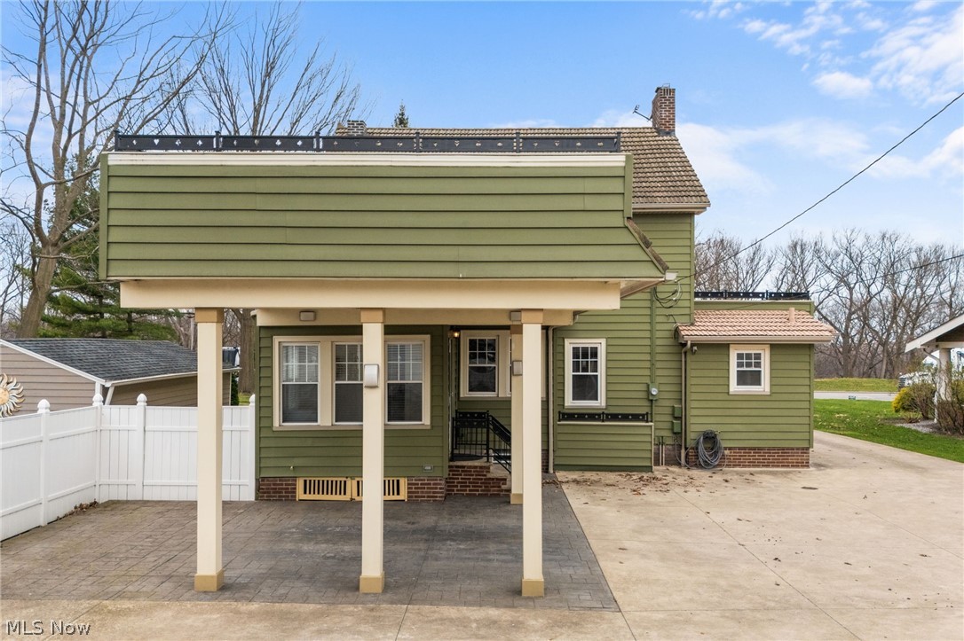 Commonwealth Realty & Bldg Co - Residential