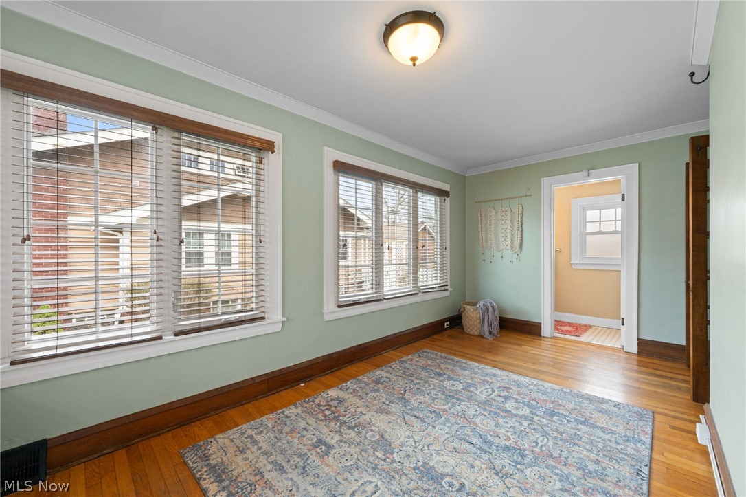 Commonwealth Realty & Bldg Co - Residential