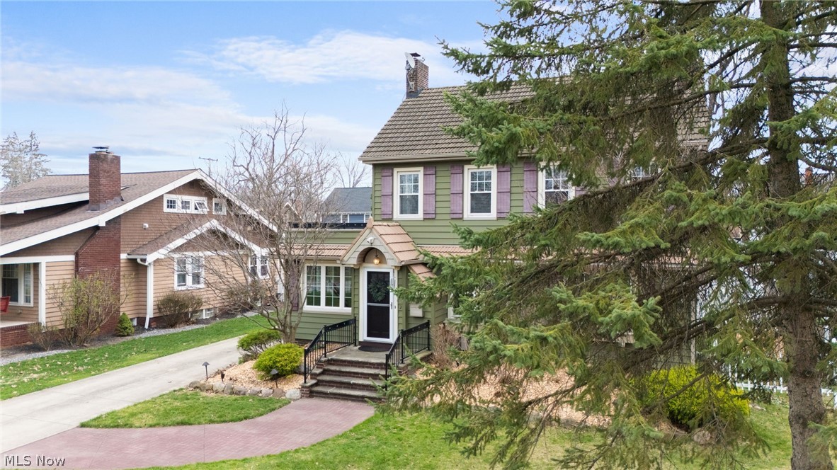 Commonwealth Realty & Bldg Co - Residential