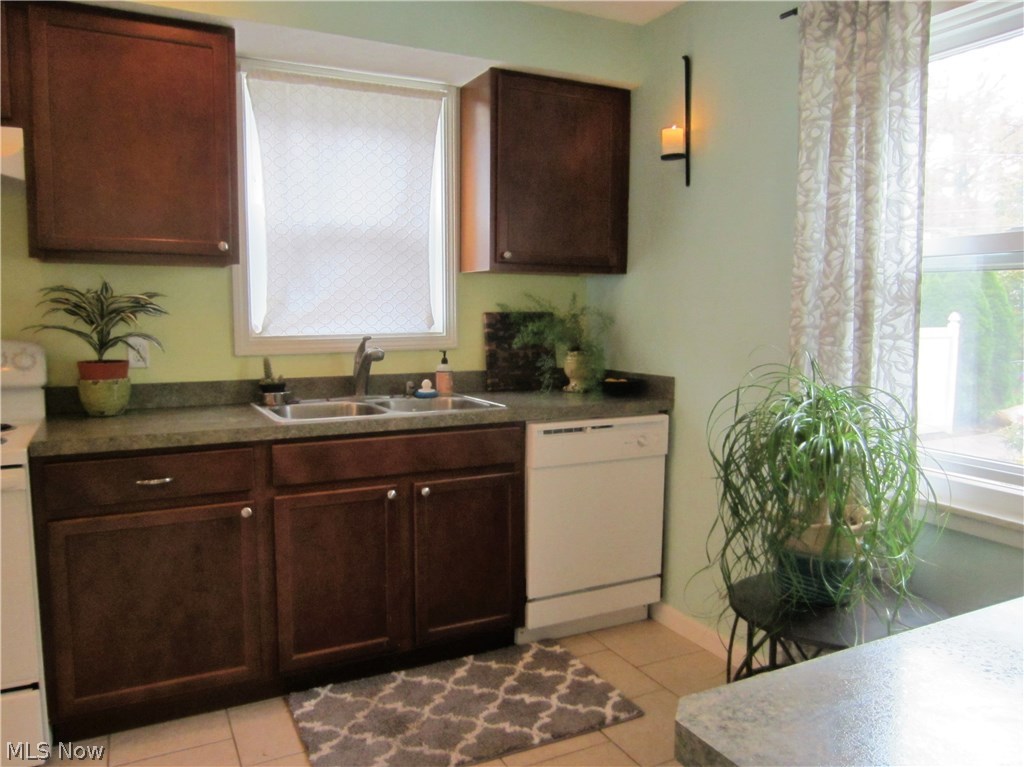 Elmwood Beach - Residential Lease