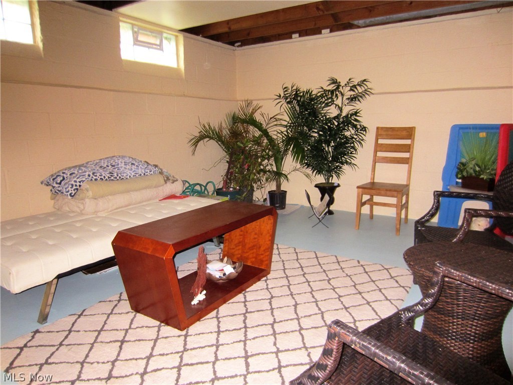 Elmwood Beach - Residential Lease