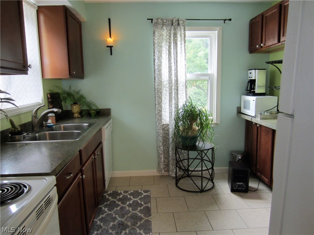 Elmwood Beach - Residential Lease