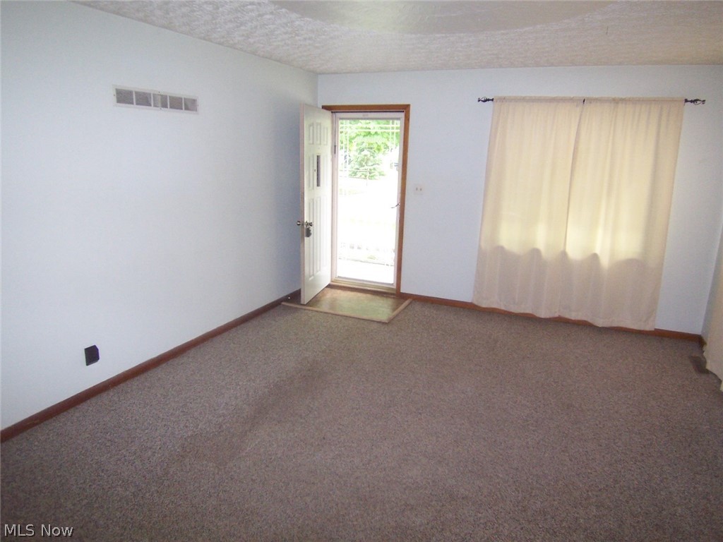 Preston Heights - Residential Lease