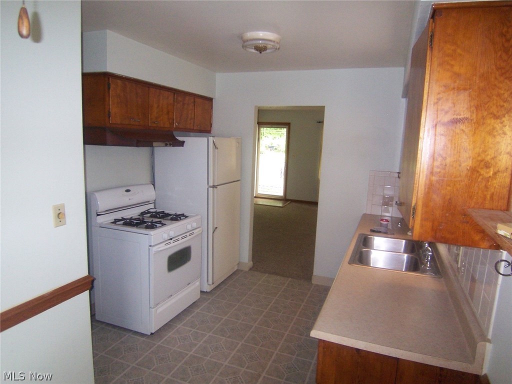 Preston Heights - Residential Lease