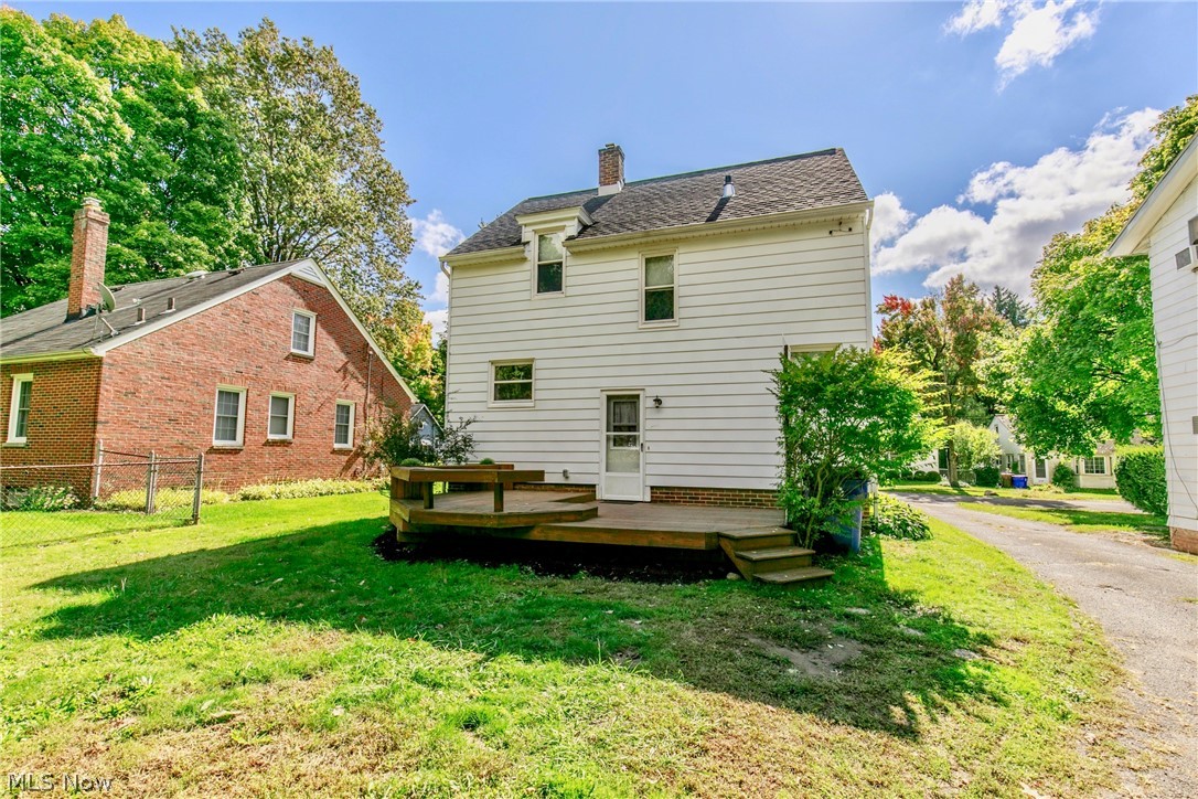 Longmere 01 - Residential