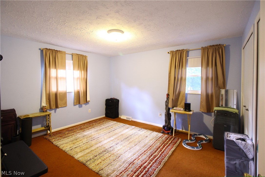 Hunting Meadows - Residential