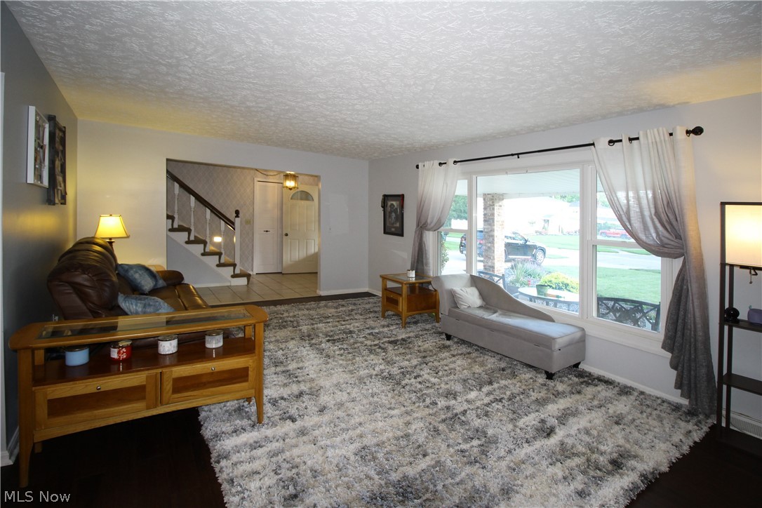 Hunting Meadows - Residential