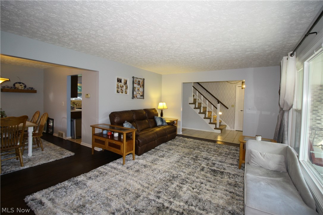 Hunting Meadows - Residential