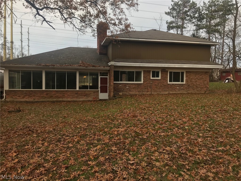 Don't miss this one! The large 1.73 acre wooded lot in the Metro Parks offers tons of privacy. The home has abundant space With its large rooms and 5 bedrooms. It has newer roof, Boiler, hot water tank, updated electric, and fresh paint. This home has tons of potential. Make it your own today!