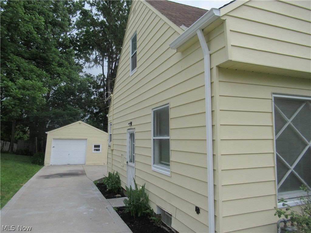Photo of 86 Cowles Avenue, Bedford, OH 44146 (MLS # 5221560)