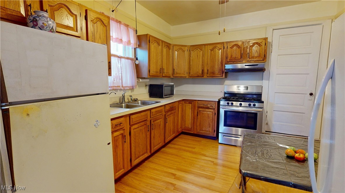 Cleveland, Ohio 44103, United States, 3 Bedrooms Bedrooms, ,3 BathroomsBathrooms,Residential,Active,225272