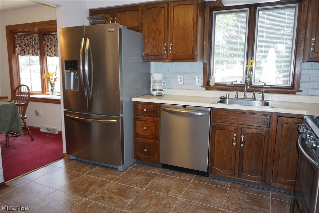 Brookwood 11 - Residential