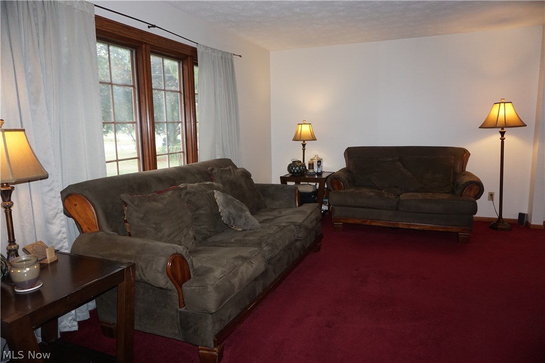 Brookwood 11 - Residential