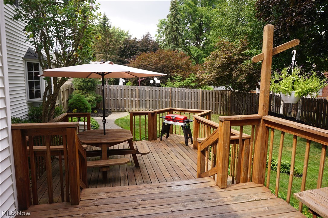 Brookwood 11 - Residential