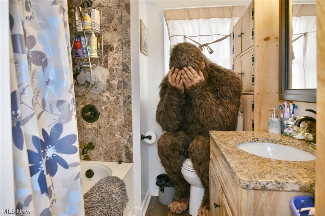 Elizabeth S Gairing Add - Residential